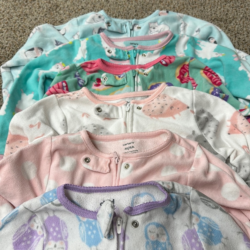 Carters 4t fleece footie pajamas 6 pack